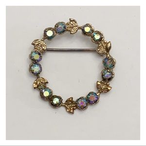 Vintage MCM dainty aurora Borealis rhinestone small  wreath brooch pin